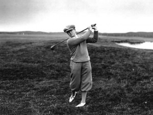 Huyền thoại nghiệp dư Bobby Jones cũng là đồng sáng lập sân golf Augusta National danh tiếng. Hình chụp: Hulton Archive